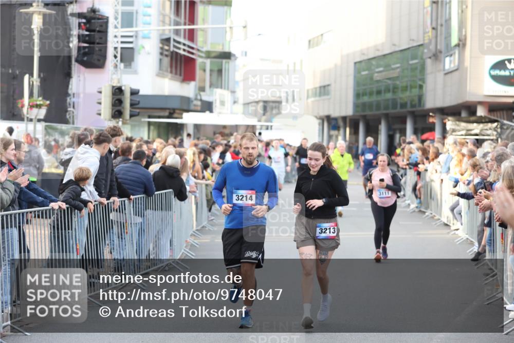 12.06.2026 - Holstenköstenlauf Andreas Tolksdorf http://msf.ph/oto/9748047 12.06.2026 20:08:36 Laufen 3214, 3213, 3111 meine-sportfotos.de