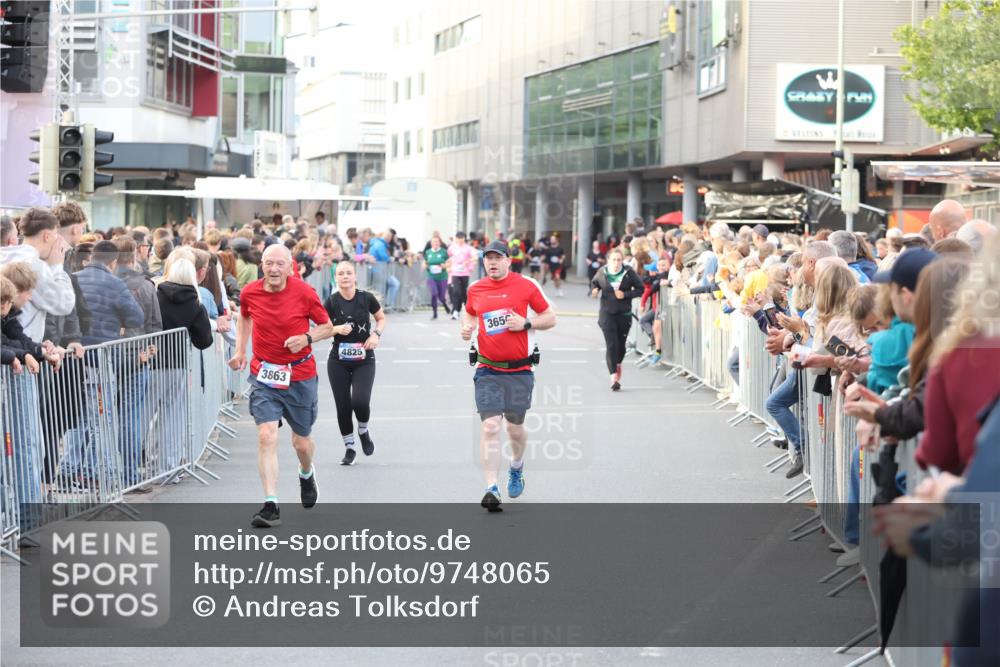 12.06.2026 - Holstenköstenlauf Andreas Tolksdorf http://msf.ph/oto/9748065 12.06.2026 20:09:23 Laufen 3863, 4825, 365 meine-sportfotos.de