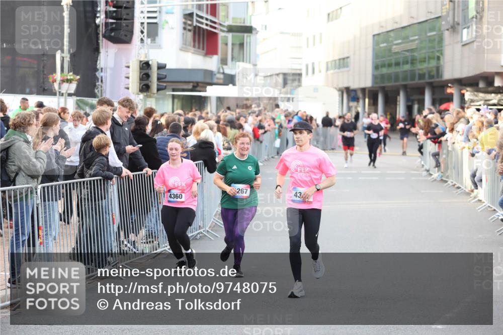 12.06.2026 - Holstenköstenlauf Andreas Tolksdorf http://msf.ph/oto/9748075 12.06.2026 20:09:37 Laufen 2030, 201, 4360, 267, 43 meine-sportfotos.de