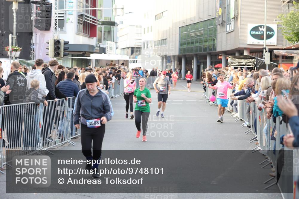12.06.2026 - Holstenköstenlauf Andreas Tolksdorf http://msf.ph/oto/9748101 12.06.2026 20:10:16 Laufen 3588, 4355, 4160, 3764, 4386 meine-sportfotos.de