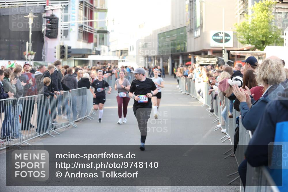 12.06.2026 - Holstenköstenlauf Andreas Tolksdorf http://msf.ph/oto/9748140 12.06.2026 20:11:24 Laufen 3338, 337 meine-sportfotos.de