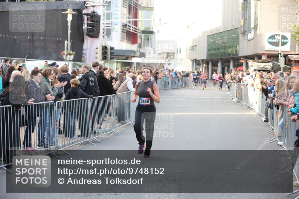 12.06.2026 - Holstenköstenlauf Andreas Tolksdorf http://msf.ph/oto/9748152 12.06.2026 20:12:01 Laufen 3659 meine-sportfotos.de