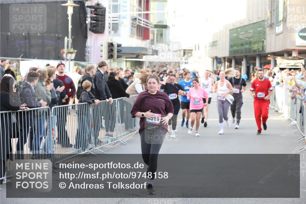 12.06.2026 - Holstenköstenlauf Andreas Tolksdorf http://msf.ph/oto/9748158 12.06.2026 20:12:22 Laufen 019, 4658, 2371, 4822 meine-sportfotos.de