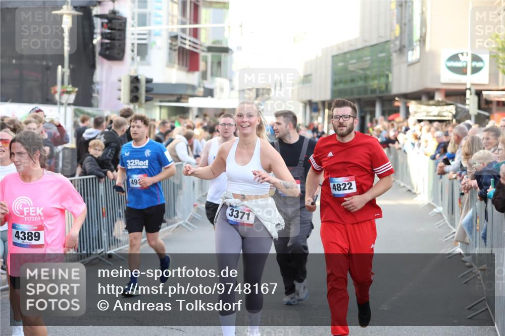 12.06.2026 - Holstenköstenlauf Andreas Tolksdorf http://msf.ph/oto/9748167 12.06.2026 20:12:26 Laufen 2030, 4389, 32, 49, 3371, 4822 meine-sportfotos.de