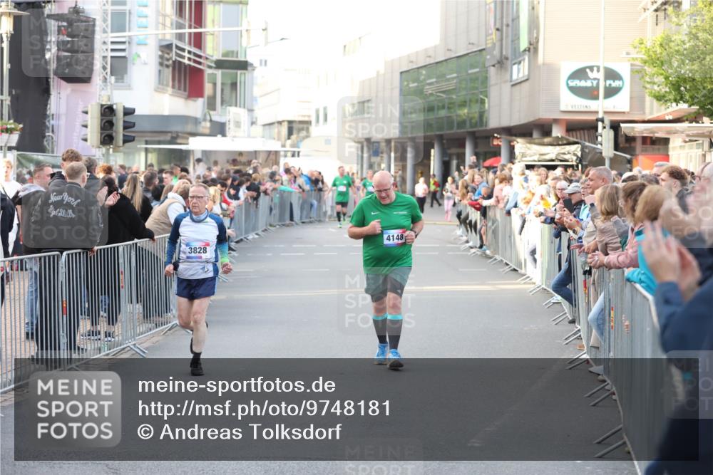 12.06.2026 - Holstenköstenlauf Andreas Tolksdorf http://msf.ph/oto/9748181 12.06.2026 20:12:51 Laufen 3828, 4148 meine-sportfotos.de