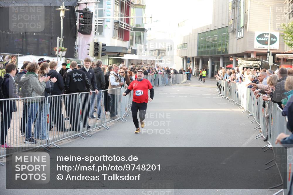 12.06.2026 - Holstenköstenlauf Andreas Tolksdorf http://msf.ph/oto/9748201 12.06.2026 20:13:43 Laufen 10, 3917 meine-sportfotos.de