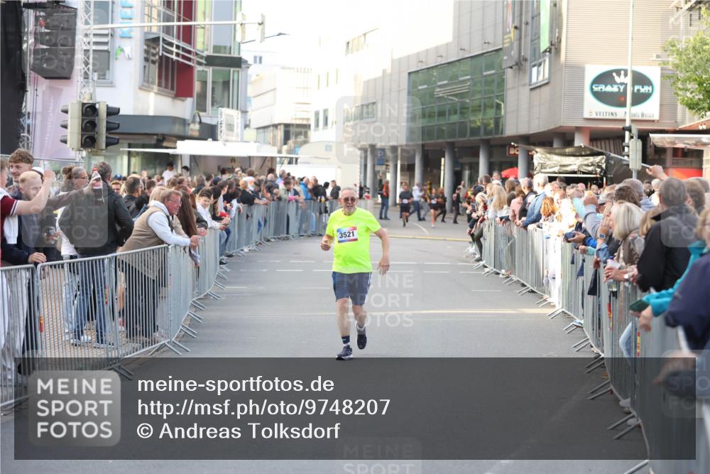 12.06.2026 - Holstenköstenlauf Andreas Tolksdorf http://msf.ph/oto/9748207 12.06.2026 20:14:09 Laufen 3521 meine-sportfotos.de