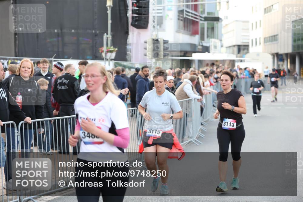 12.06.2026 - Holstenköstenlauf Andreas Tolksdorf http://msf.ph/oto/9748250 12.06.2026 20:16:25 Laufen 31285, 340, 3115, 3113 meine-sportfotos.de