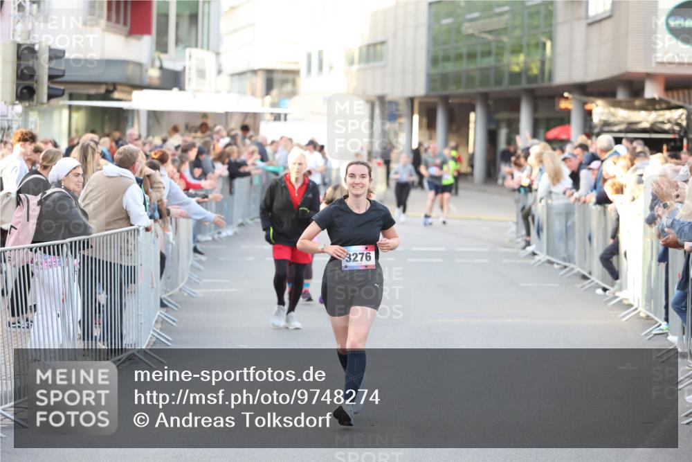 12.06.2026 - Holstenköstenlauf Andreas Tolksdorf http://msf.ph/oto/9748274 12.06.2026 20:17:35 Laufen 3276 meine-sportfotos.de