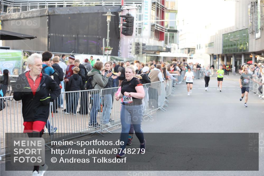 12.06.2026 - Holstenköstenlauf Andreas Tolksdorf http://msf.ph/oto/9748279 12.06.2026 20:17:43 Laufen 3261 meine-sportfotos.de