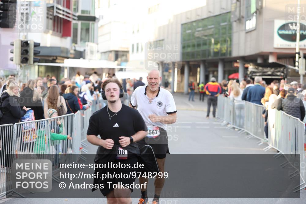 12.06.2026 - Holstenköstenlauf Andreas Tolksdorf http://msf.ph/oto/9748299 12.06.2026 20:21:43 Laufen 08, 567 meine-sportfotos.de