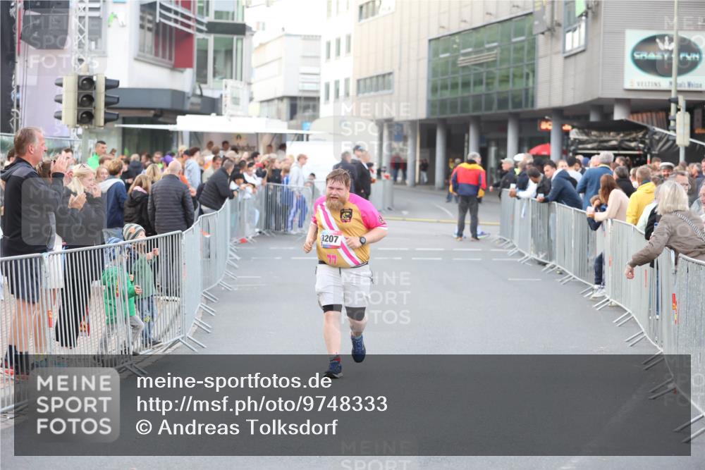 12.06.2026 - Holstenköstenlauf Andreas Tolksdorf http://msf.ph/oto/9748333 12.06.2026 20:25:00 Laufen 3207, 77 meine-sportfotos.de
