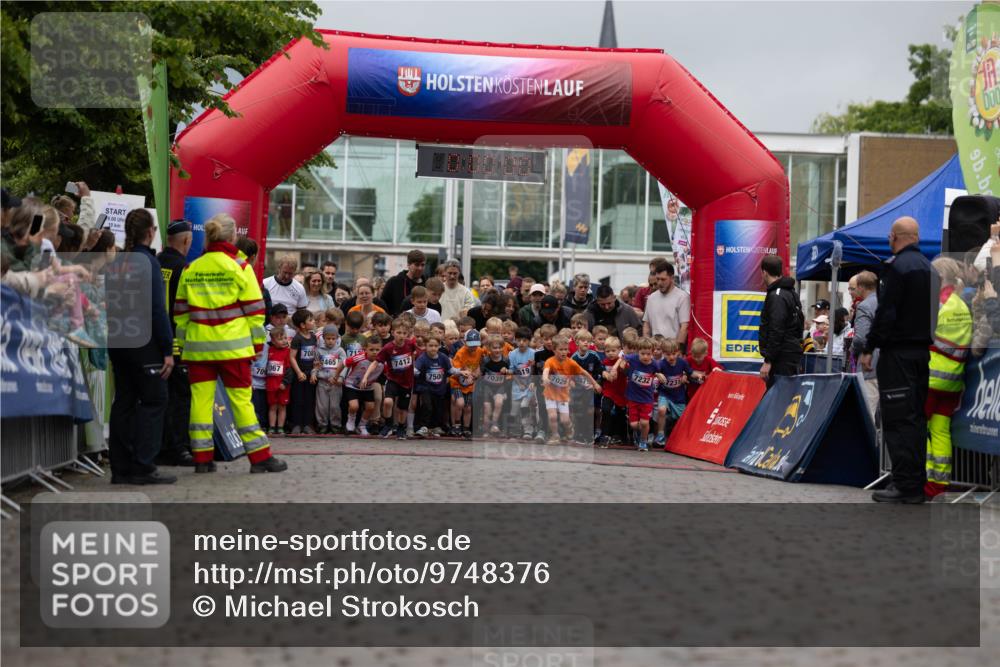 12.06.2026 - Holstenköstenlauf Michael Strokosch http://msf.ph/oto/9748376 12.06.2026 15:00:05 Laufen 9, 00, 708, 712, 7465, 7412, 519, 70067, 7500, 7039, 7026, 7232, 07 meine-sportfotos.de