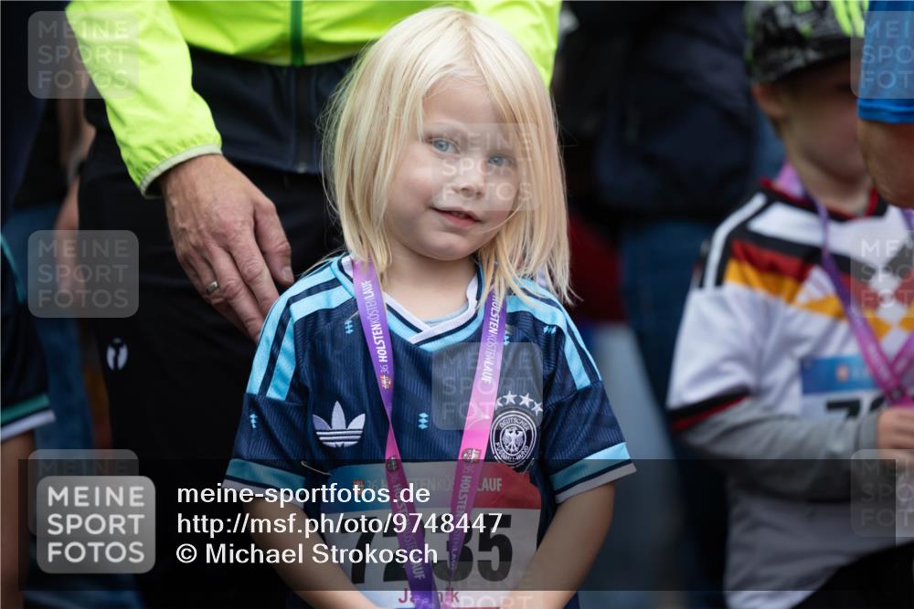 12.06.2026 - Holstenköstenlauf Michael Strokosch http://msf.ph/oto/9748447 12.06.2026 15:04:16 Laufen 36, 444, 36, 36, 36, 7235 meine-sportfotos.de
