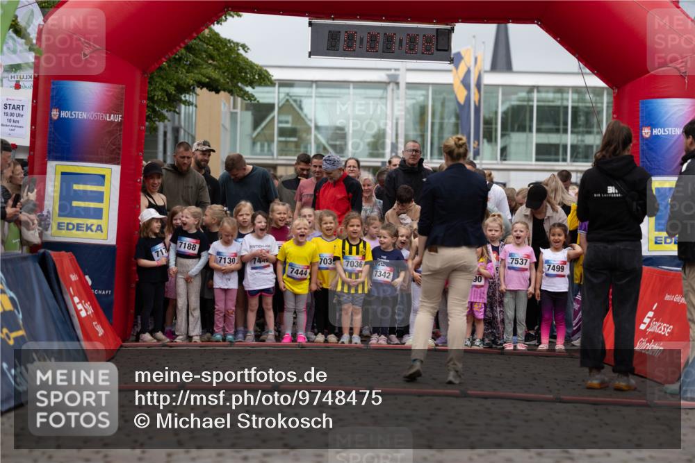 12.06.2026 - Holstenköstenlauf Michael Strokosch http://msf.ph/oto/9748475 12.06.2026 15:07:13 Laufen 19, 00, 10, 717, 7537, 7188, 703, 7036, 7130, 7445, 7444, 7342, 30, 7499 meine-sportfotos.de