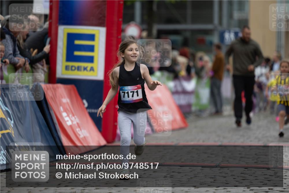12.06.2026 - Holstenköstenlauf Michael Strokosch http://msf.ph/oto/9748517 12.06.2026 15:12:15 Laufen 7171 meine-sportfotos.de