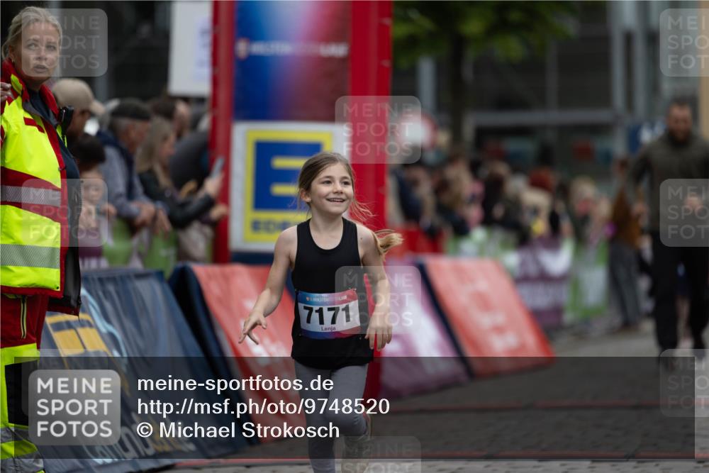 12.06.2026 - Holstenköstenlauf Michael Strokosch http://msf.ph/oto/9748520 12.06.2026 15:12:15 Laufen 7171 meine-sportfotos.de