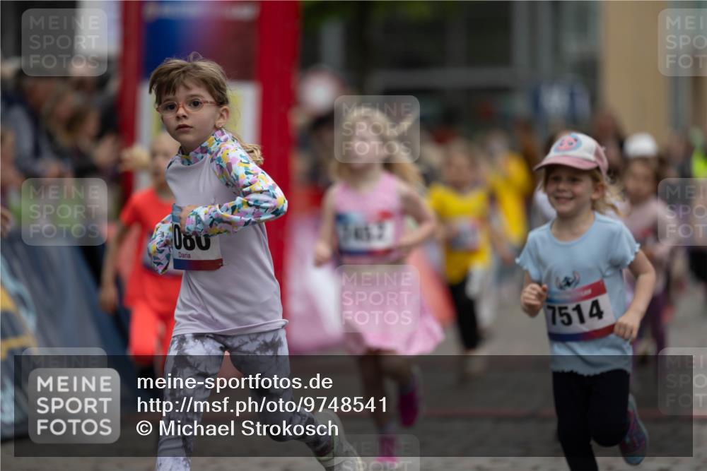 12.06.2026 - Holstenköstenlauf Michael Strokosch http://msf.ph/oto/9748541 12.06.2026 15:12:25 Laufen 7514 meine-sportfotos.de