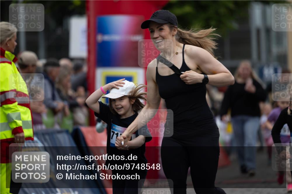 12.06.2026 - Holstenköstenlauf Michael Strokosch http://msf.ph/oto/9748548 12.06.2026 15:12:29 Laufen 71 meine-sportfotos.de