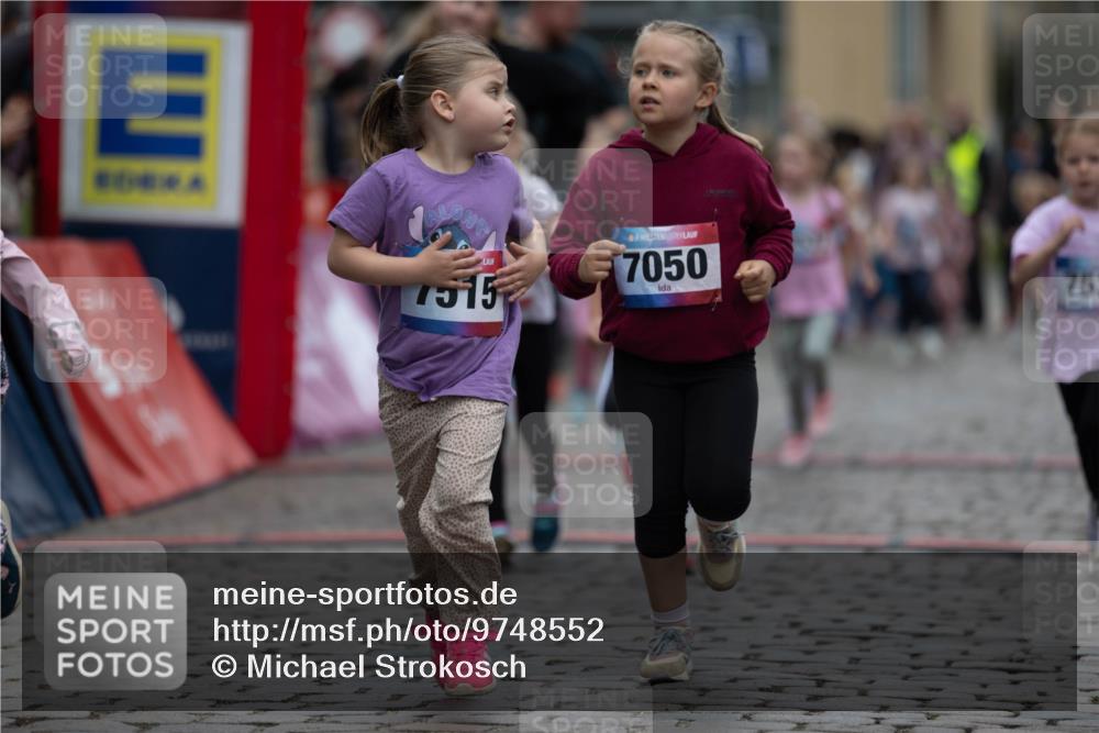 12.06.2026 - Holstenköstenlauf Michael Strokosch http://msf.ph/oto/9748552 12.06.2026 15:12:31 Laufen 7515, 7050, 755 meine-sportfotos.de