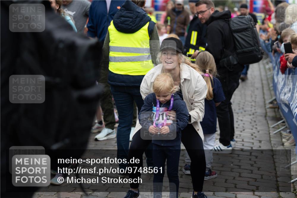 12.06.2026 - Holstenköstenlauf Michael Strokosch http://msf.ph/oto/9748561 12.06.2026 15:13:35 Laufen 01 meine-sportfotos.de