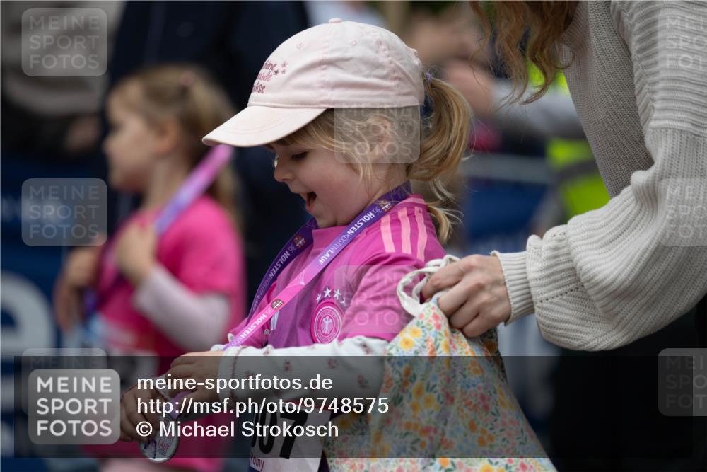12.06.2026 - Holstenköstenlauf Michael Strokosch http://msf.ph/oto/9748575 12.06.2026 15:14:03 Laufen 3, 36, 36, 36, 107 meine-sportfotos.de