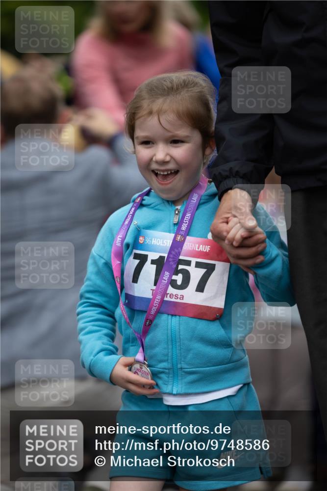 12.06.2026 - Holstenköstenlauf Michael Strokosch http://msf.ph/oto/9748586 12.06.2026 15:14:21 Laufen 36, 36, 36, 36, 7157 meine-sportfotos.de