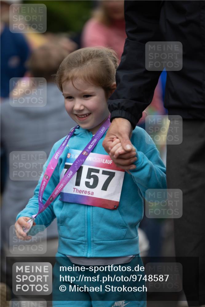 12.06.2026 - Holstenköstenlauf Michael Strokosch http://msf.ph/oto/9748587 12.06.2026 15:14:21 Laufen 36, 36, 36, 36, 157 meine-sportfotos.de