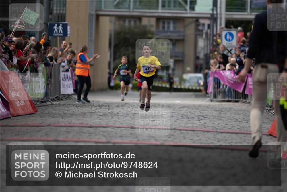 12.06.2026 - Holstenköstenlauf Michael Strokosch http://msf.ph/oto/9748624 12.06.2026 15:35:49 Laufen 425 meine-sportfotos.de