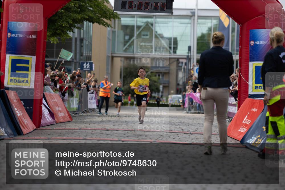 12.06.2026 - Holstenköstenlauf Michael Strokosch http://msf.ph/oto/9748630 12.06.2026 15:35:50 Laufen 334, 425 meine-sportfotos.de