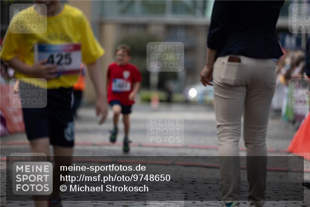 12.06.2026 - Holstenköstenlauf Michael Strokosch http://msf.ph/oto/9748650 12.06.2026 15:35:56 Laufen 425 meine-sportfotos.de