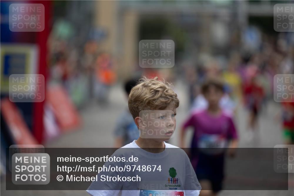 12.06.2026 - Holstenköstenlauf Michael Strokosch http://msf.ph/oto/9748674 12.06.2026 15:36:39 Laufen 36 meine-sportfotos.de