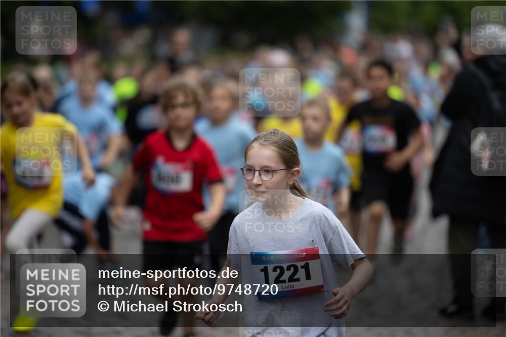 12.06.2026 - Holstenköstenlauf Michael Strokosch http://msf.ph/oto/9748720 12.06.2026 16:00:44 Laufen 36, 1221 meine-sportfotos.de