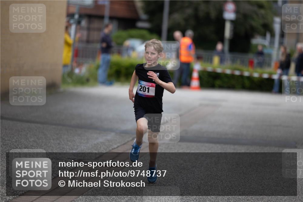 12.06.2026 - Holstenköstenlauf Michael Strokosch http://msf.ph/oto/9748737 12.06.2026 16:05:00 Laufen 201 meine-sportfotos.de
