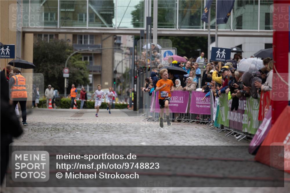 12.06.2026 - Holstenköstenlauf Michael Strokosch http://msf.ph/oto/9748823 12.06.2026 16:49:47 Laufen 368 meine-sportfotos.de