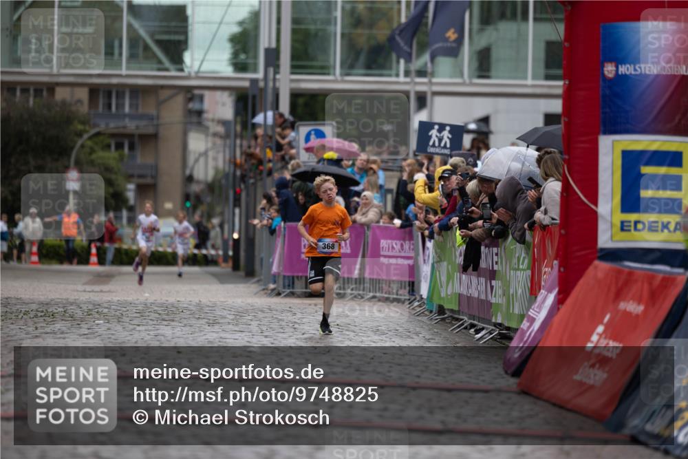 12.06.2026 - Holstenköstenlauf Michael Strokosch http://msf.ph/oto/9748825 12.06.2026 16:49:48 Laufen 368 meine-sportfotos.de