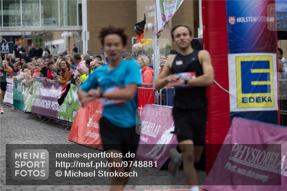 12.06.2026 - Holstenköstenlauf Michael Strokosch http://msf.ph/oto/9748881 12.06.2026 17:46:35 Laufen 37 meine-sportfotos.de