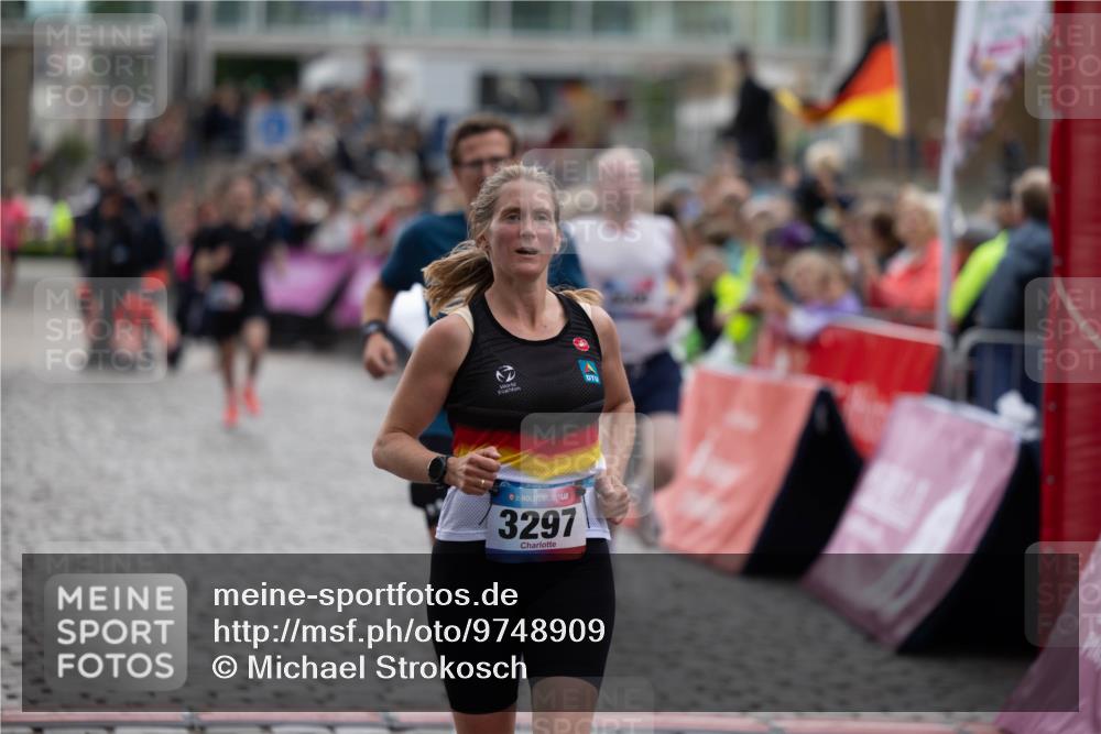 12.06.2026 - Holstenköstenlauf Michael Strokosch http://msf.ph/oto/9748909 12.06.2026 17:50:36 Laufen 36, 3297 meine-sportfotos.de