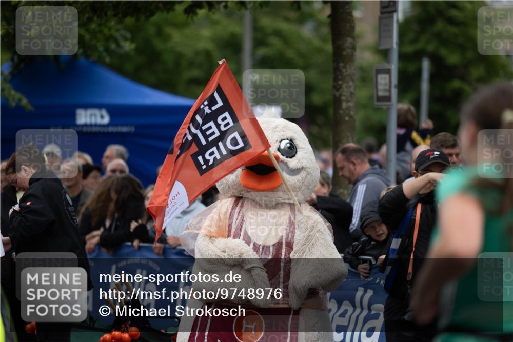12.06.2026 - Holstenköstenlauf Michael Strokosch http://msf.ph/oto/9748976 12.06.2026 18:04:20 Laufen 4570 meine-sportfotos.de