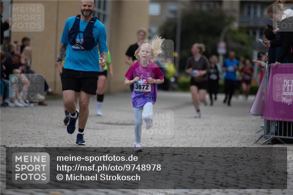 12.06.2026 - Holstenköstenlauf Michael Strokosch http://msf.ph/oto/9748978 12.06.2026 18:05:01 Laufen 3872 meine-sportfotos.de