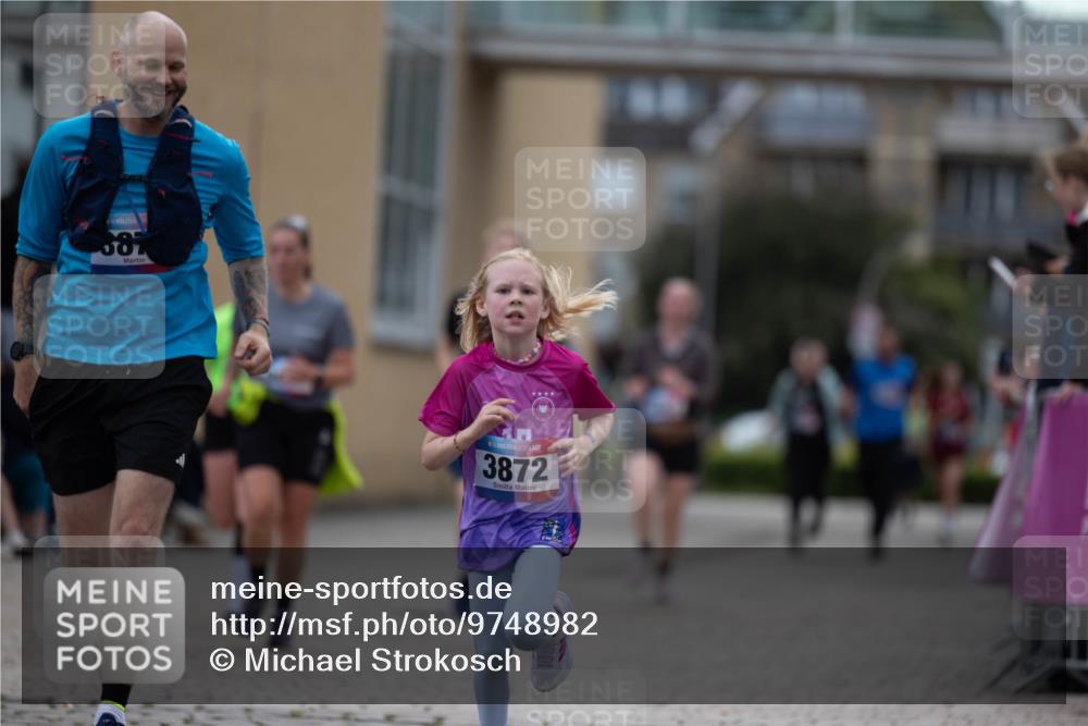 12.06.2026 - Holstenköstenlauf Michael Strokosch http://msf.ph/oto/9748982 12.06.2026 18:05:02 Laufen 3872 meine-sportfotos.de
