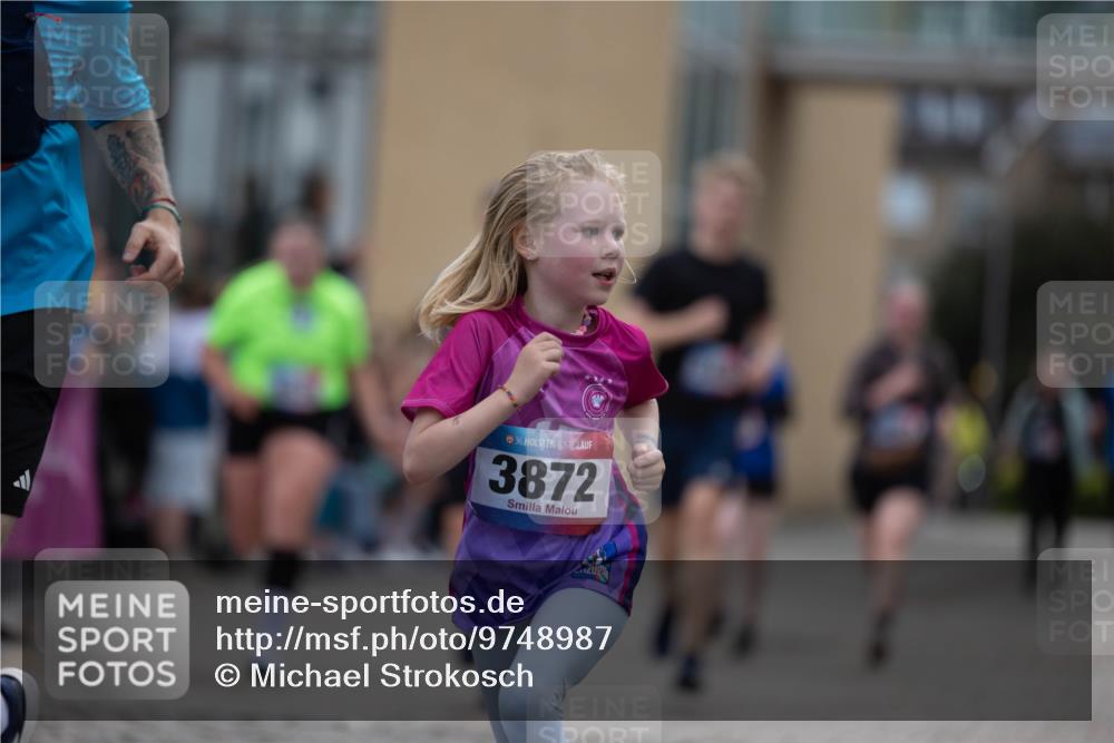 12.06.2026 - Holstenköstenlauf Michael Strokosch http://msf.ph/oto/9748987 12.06.2026 18:05:04 Laufen 36, 3872, 2024 meine-sportfotos.de