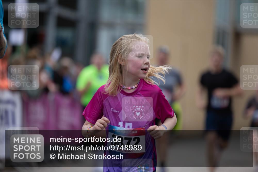 12.06.2026 - Holstenköstenlauf Michael Strokosch http://msf.ph/oto/9748989 12.06.2026 18:05:04 Laufen 36, 3872 meine-sportfotos.de