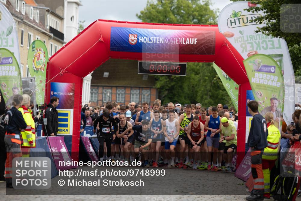 12.06.2026 - Holstenköstenlauf Michael Strokosch http://msf.ph/oto/9748999 12.06.2026 19:00:03 Laufen 32238, 600, 0, 00, 00, 4744, 4582, 2646, 3246, 4800, 9, 32238, 15, 0, 15, 10 meine-sportfotos.de