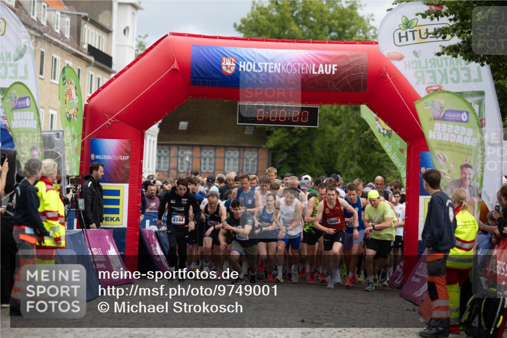 12.06.2026 - Holstenköstenlauf Michael Strokosch http://msf.ph/oto/9749001 12.06.2026 19:00:03 Laufen 4744, 482, 10, 00, 00, 3246, 4800, 64, 4582, 353, 6 meine-sportfotos.de