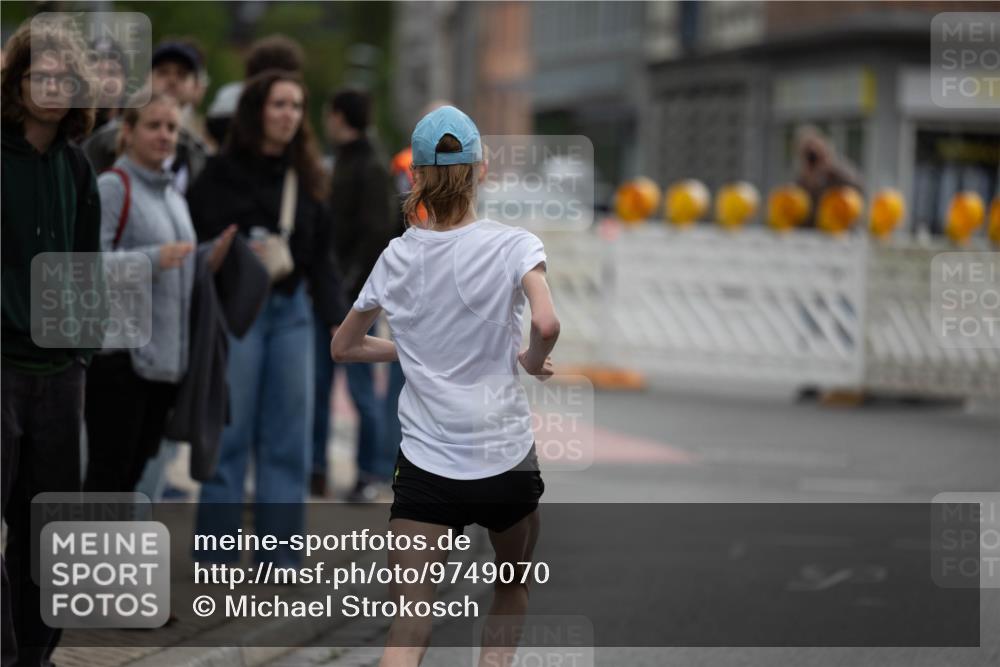 12.06.2026 - Holstenköstenlauf Michael Strokosch http://msf.ph/oto/9749070 12.06.2026 19:35:39 Laufen  meine-sportfotos.de