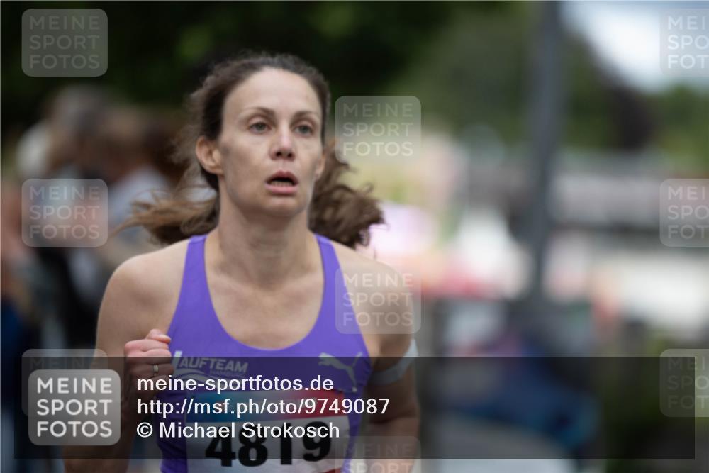 12.06.2026 - Holstenköstenlauf Michael Strokosch http://msf.ph/oto/9749087 12.06.2026 19:36:48 Laufen 36, 4819 meine-sportfotos.de
