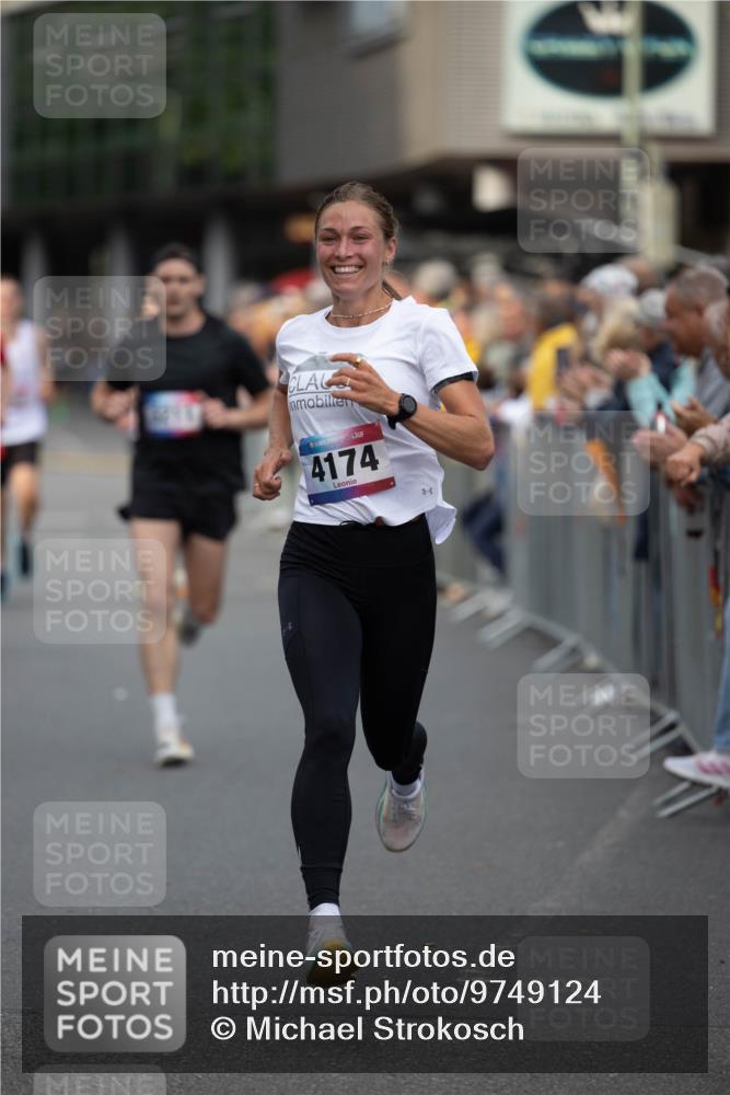 12.06.2026 - Holstenköstenlauf Michael Strokosch http://msf.ph/oto/9749124 12.06.2026 19:39:32 Laufen 4174 meine-sportfotos.de