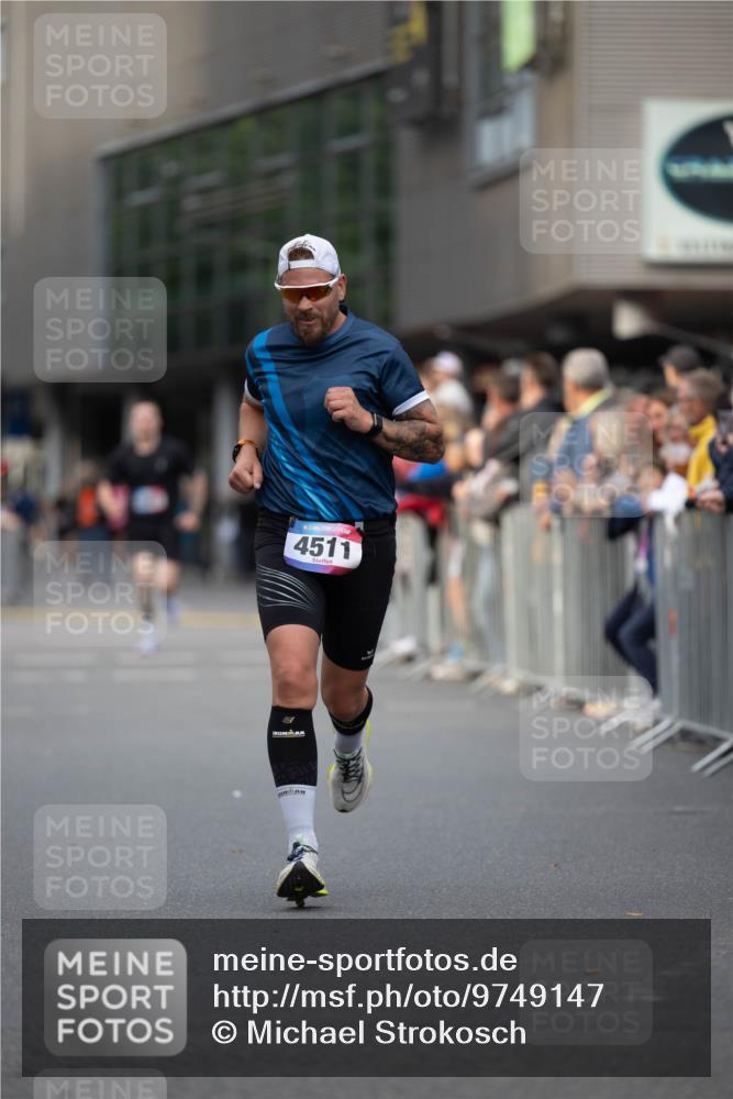 12.06.2026 - Holstenköstenlauf Michael Strokosch http://msf.ph/oto/9749147 12.06.2026 19:40:17 Laufen 4511 meine-sportfotos.de
