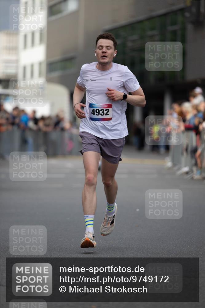 12.06.2026 - Holstenköstenlauf Michael Strokosch http://msf.ph/oto/9749172 12.06.2026 19:40:43 Laufen 4932 meine-sportfotos.de
